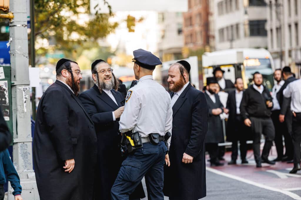 רבבות זעקו ומחו נגד גזירת גיוס בני הישיבות