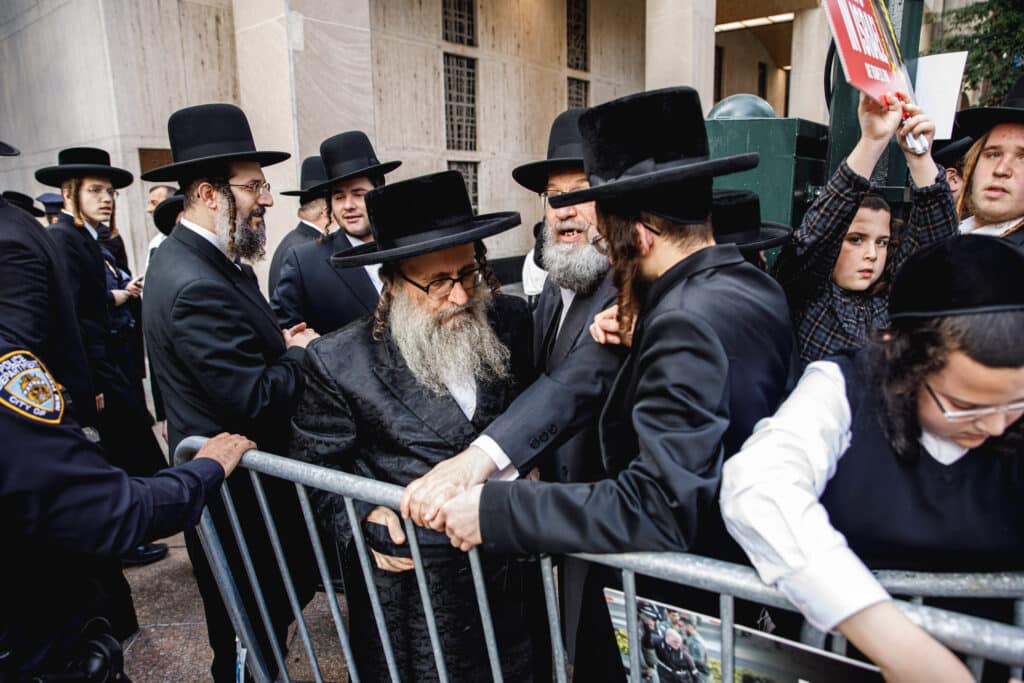 רבבות זעקו ומחו נגד גזירת גיוס בני הישיבות