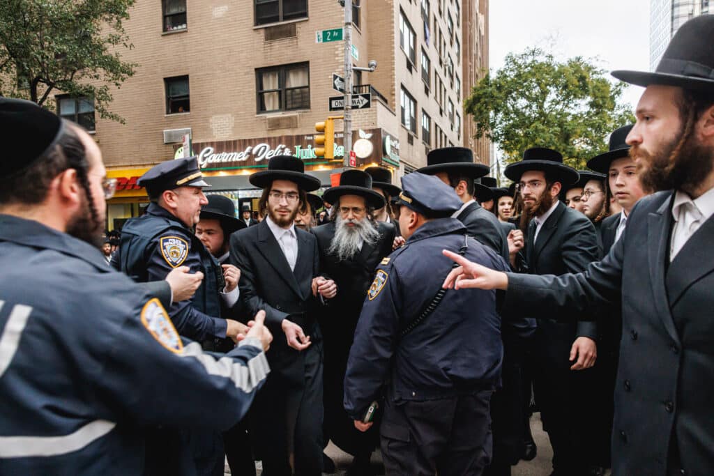 רבבות זעקו ומחו נגד גזירת גיוס בני הישיבות