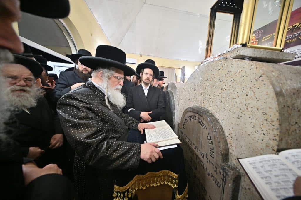 המסע ההיסטורי לביסוס חצר נדבורנה ירושלים בבישטנא