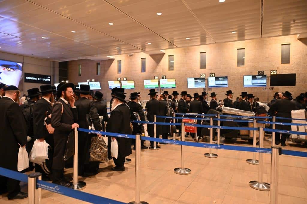 המסע ההיסטורי לביסוס חצר נדבורנה ירושלים בבישטנא