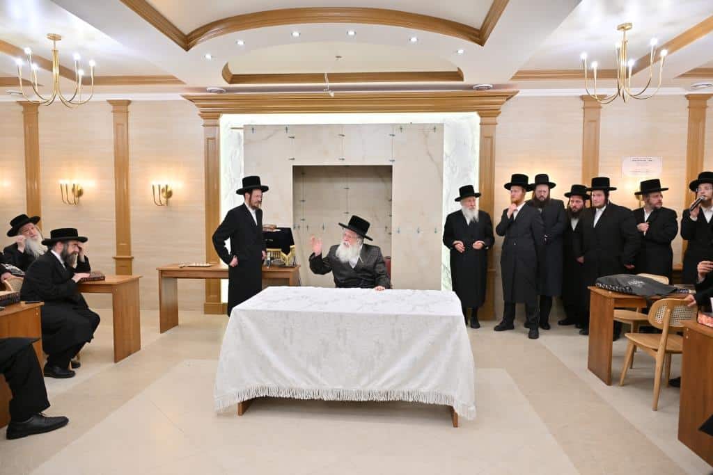 המסע ההיסטורי לביסוס חצר נדבורנה ירושלים בבישטנא