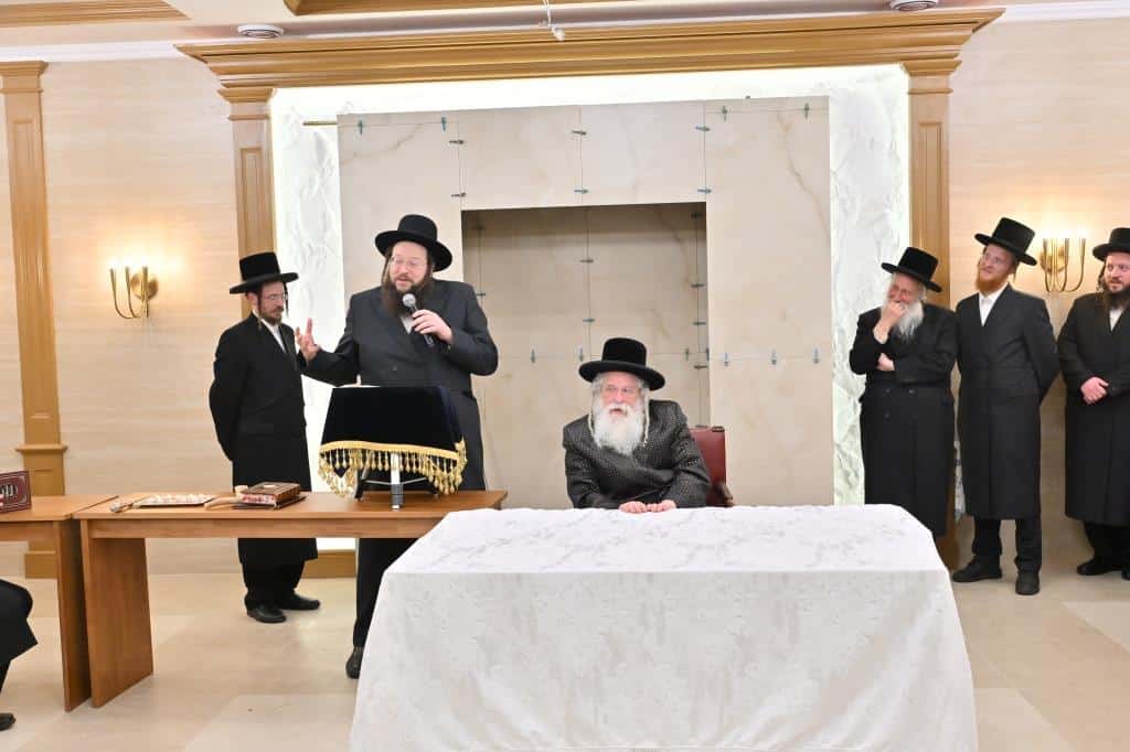 המסע ההיסטורי לביסוס חצר נדבורנה ירושלים בבישטנא