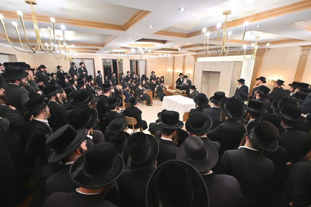 המסע ההיסטורי לביסוס חצר נדבורנה ירושלים בבישטנא