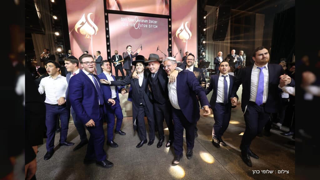 טוקר חיתן את הבת, כולם הגיעו לשמח - גלריה