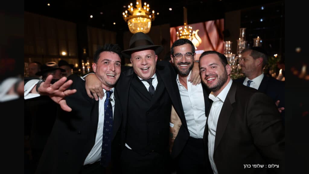 טוקר חיתן את הבת, כולם הגיעו לשמח - גלריה