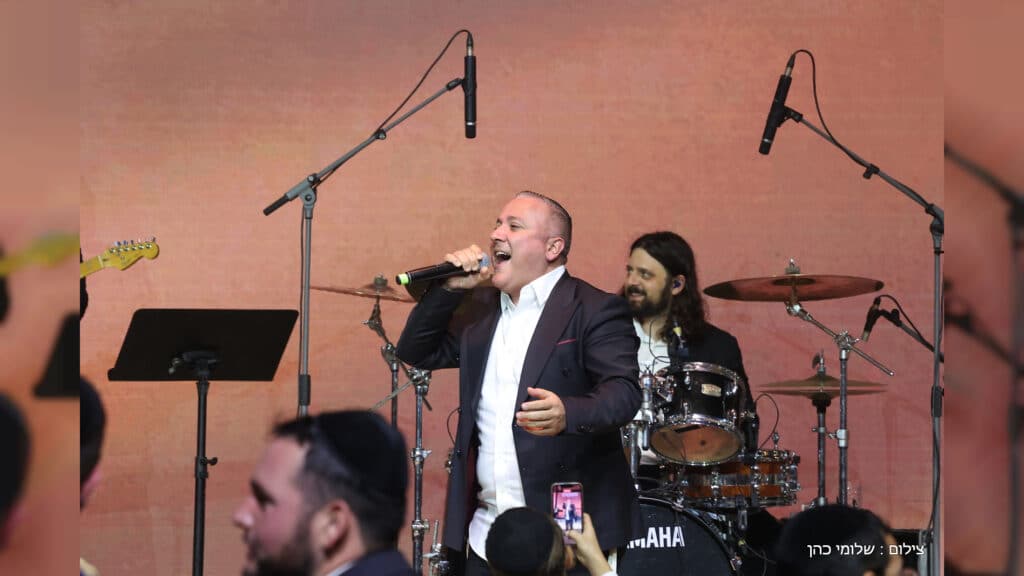 טוקר חיתן את הבת, כולם הגיעו לשמח - גלריה