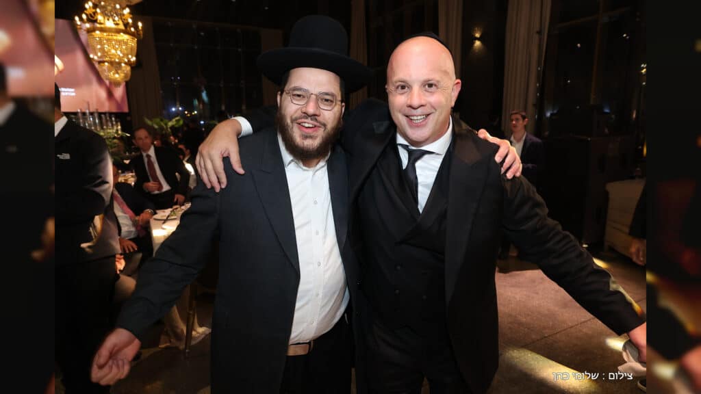 טוקר חיתן את הבת, כולם הגיעו לשמח - גלריה