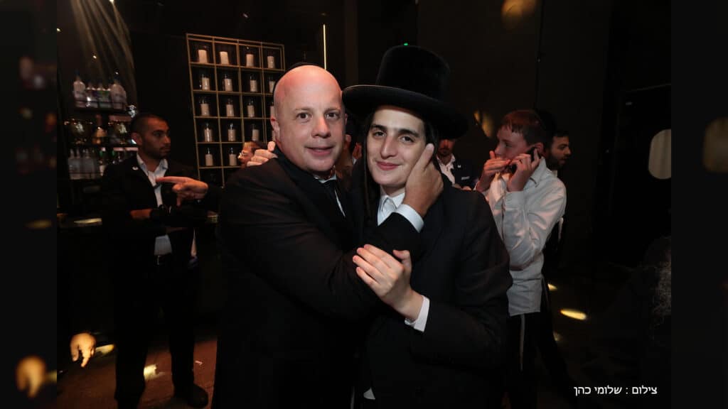 טוקר חיתן את הבת, כולם הגיעו לשמח - גלריה