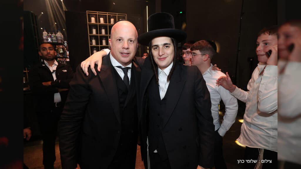 טוקר חיתן את הבת, כולם הגיעו לשמח - גלריה