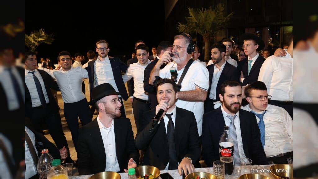 טוקר חיתן את הבת, כולם הגיעו לשמח - גלריה