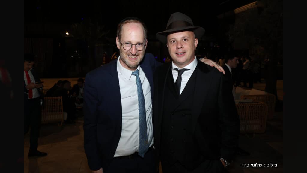 טוקר חיתן את הבת, כולם הגיעו לשמח - גלריה