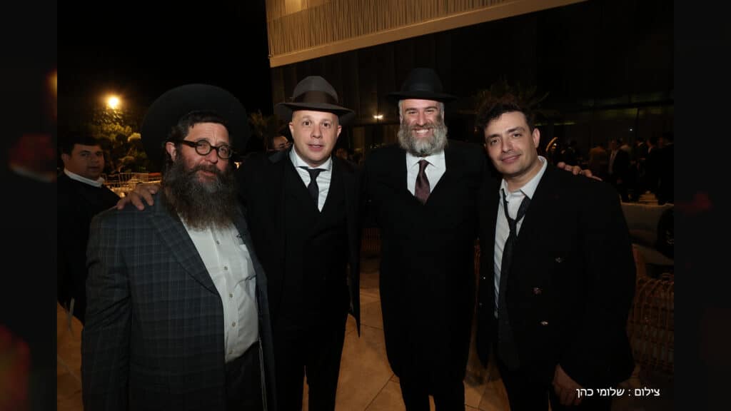 טוקר חיתן את הבת, כולם הגיעו לשמח - גלריה