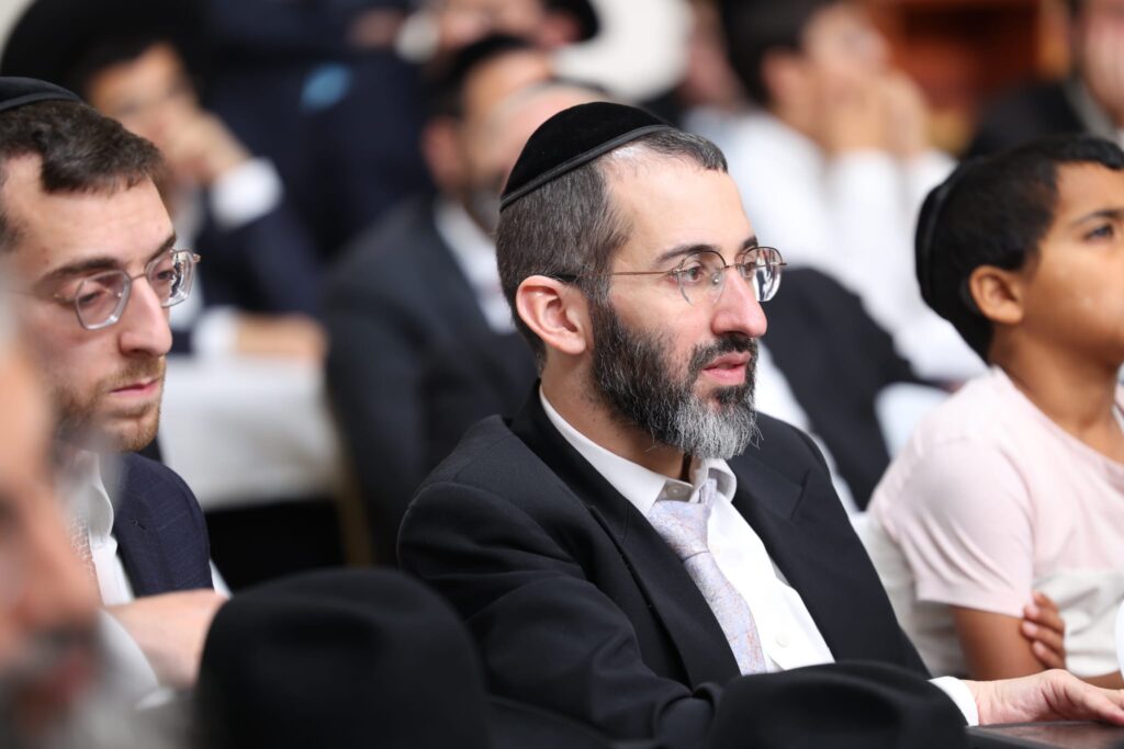 הקבלת פני מרנן ורבנן ומעמד 100 סיומי מסכתות בשכונת רמות בירושלים