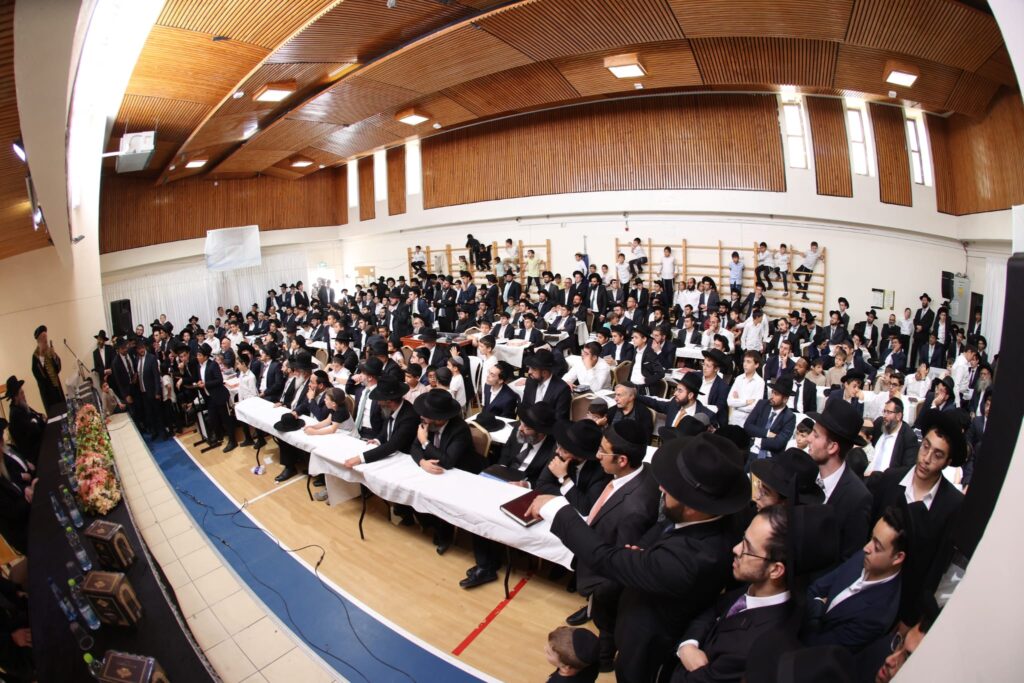 הקבלת פני מרנן ורבנן ומעמד 100 סיומי מסכתות בשכונת רמות בירושלים