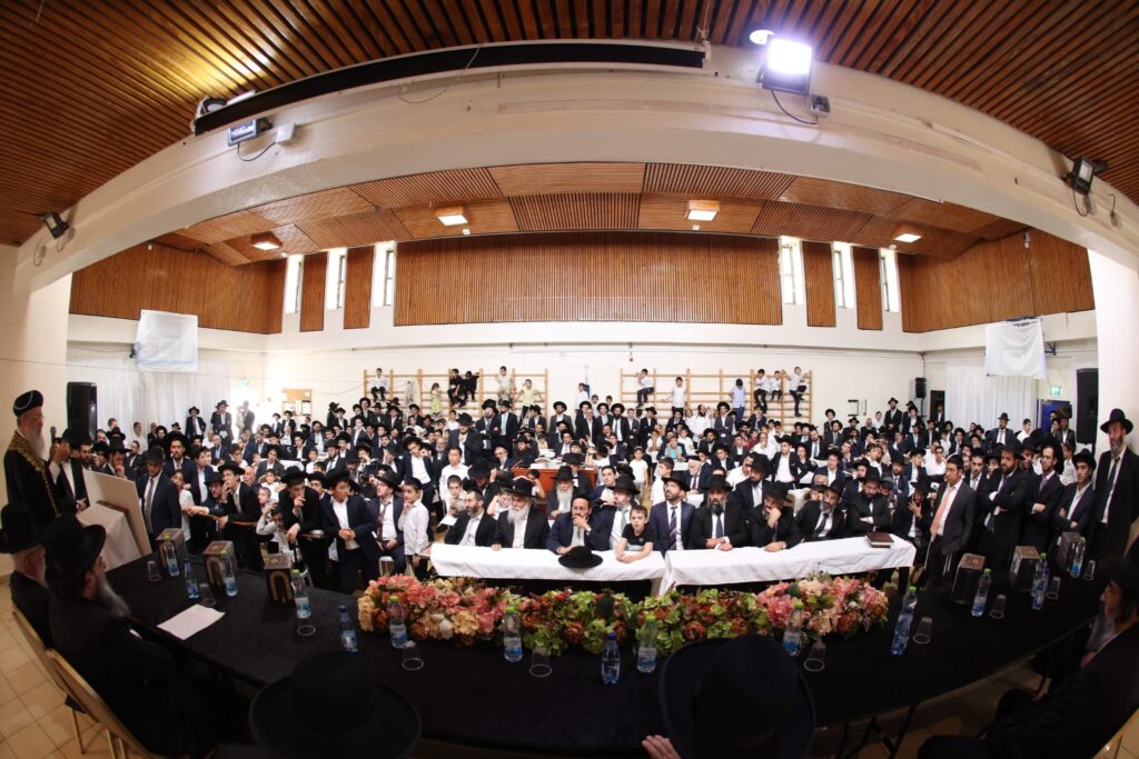 הקבלת פני מרנן ורבנן ומעמד 100 סיומי מסכתות בשכונת רמות בירושלים
