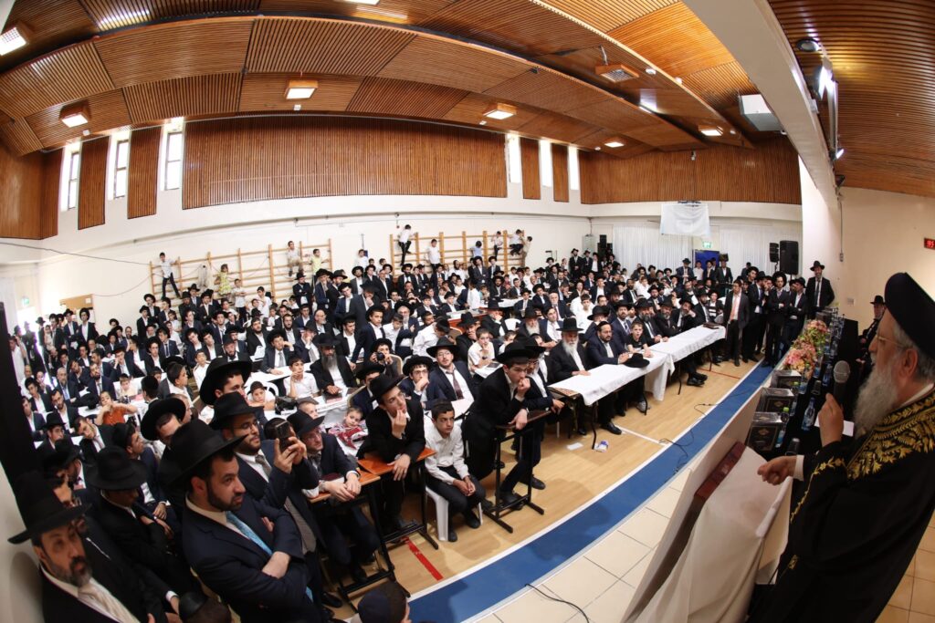 הקבלת פני מרנן ורבנן ומעמד 100 סיומי מסכתות בשכונת רמות בירושלים