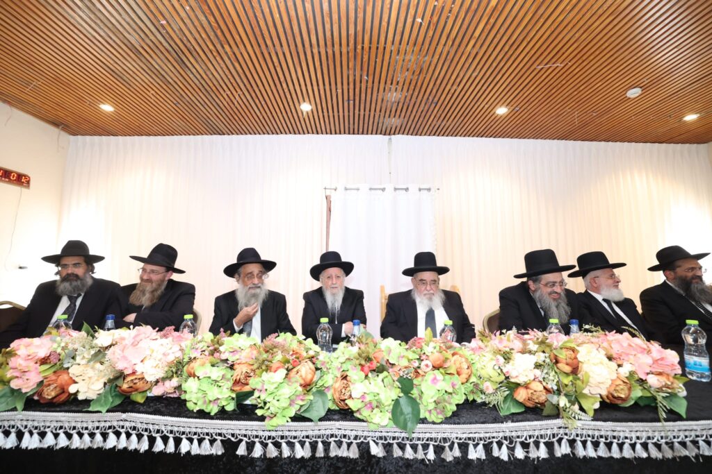 הקבלת פני מרנן ורבנן ומעמד 100 סיומי מסכתות בשכונת רמות בירושלים