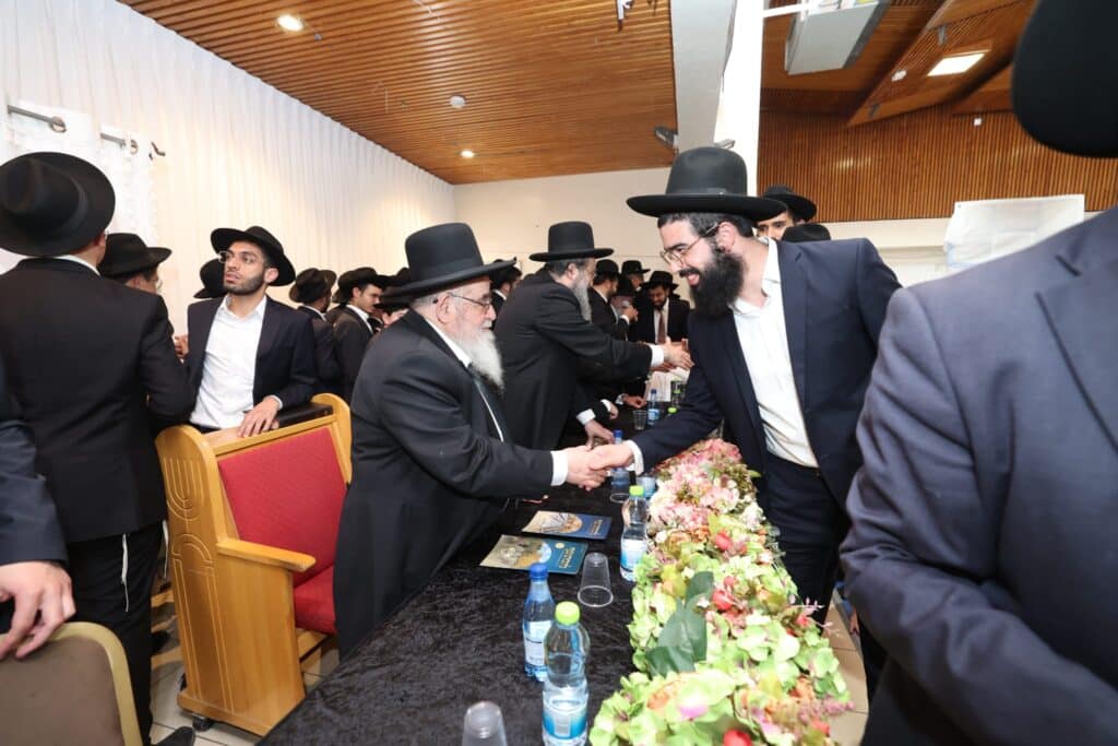 הקבלת פני מרנן ורבנן ומעמד 100 סיומי מסכתות בשכונת רמות בירושלים