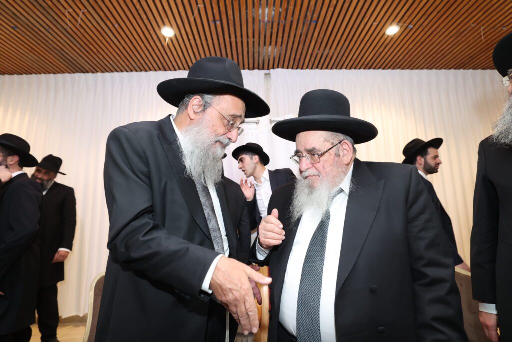 הקבלת פני מרנן ורבנן ומעמד 100 סיומי מסכתות בשכונת רמות בירושלים