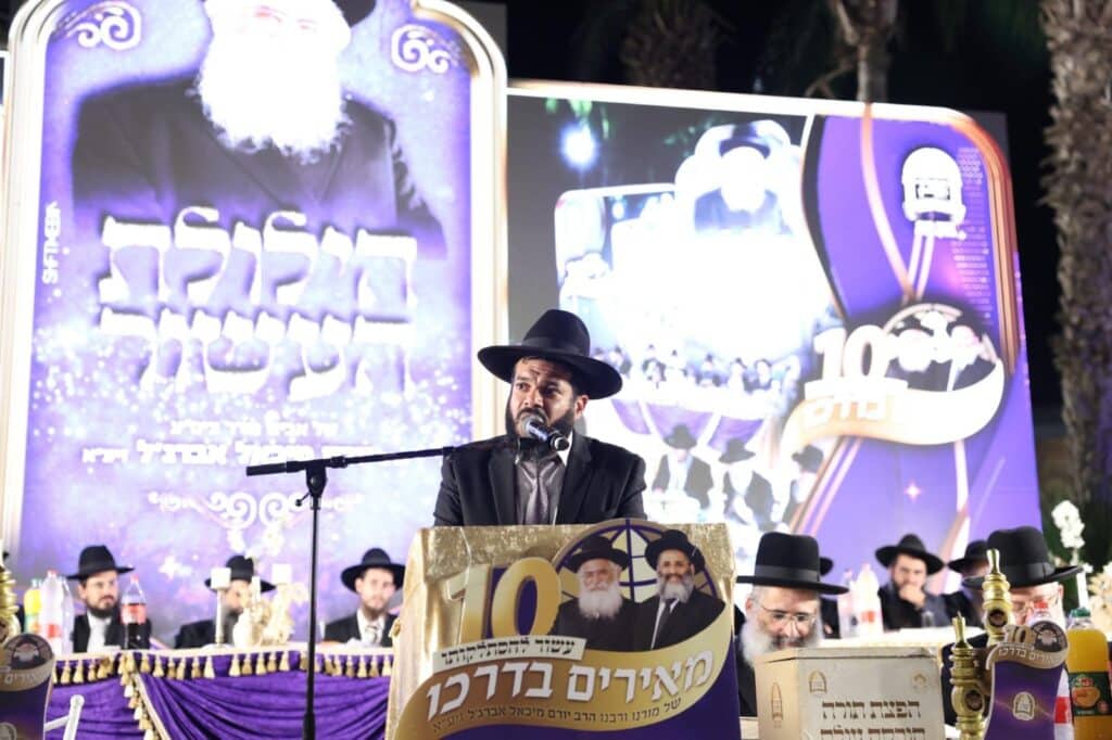 גלריה: המונים בהילולא המרכזית לזכרו של הרב אברג'ל זצ"ל