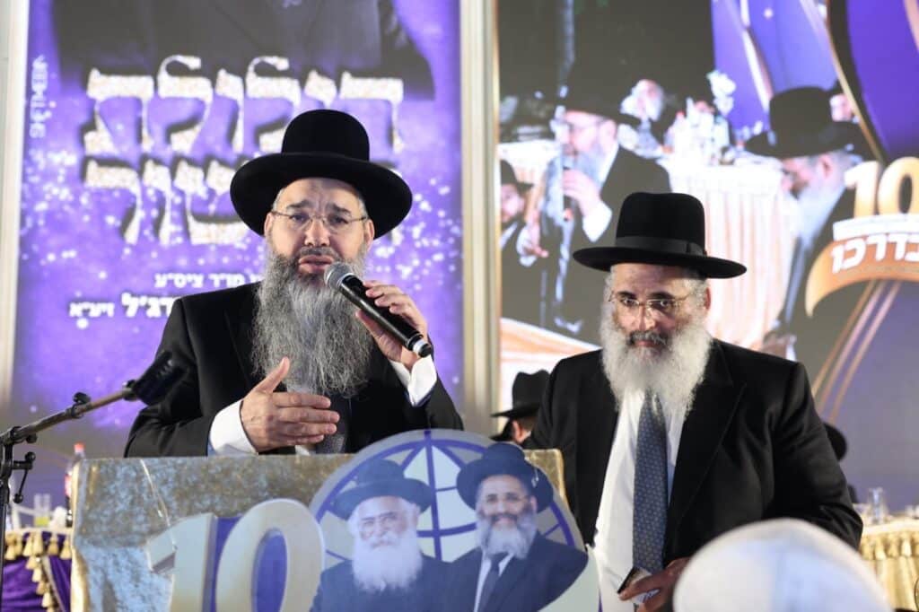 גלריה: המונים בהילולא המרכזית לזכרו של הרב אברג'ל זצ"ל