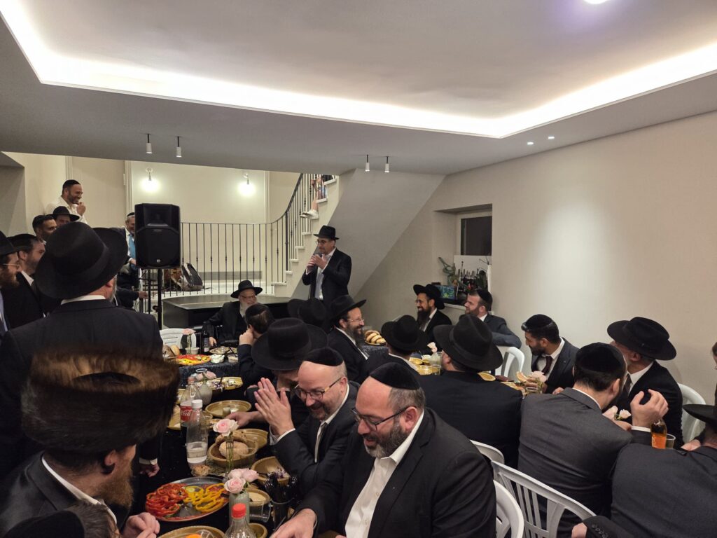 סעודת מלווה מלכה לבוגרי ישיבת "חכמת שלמה"