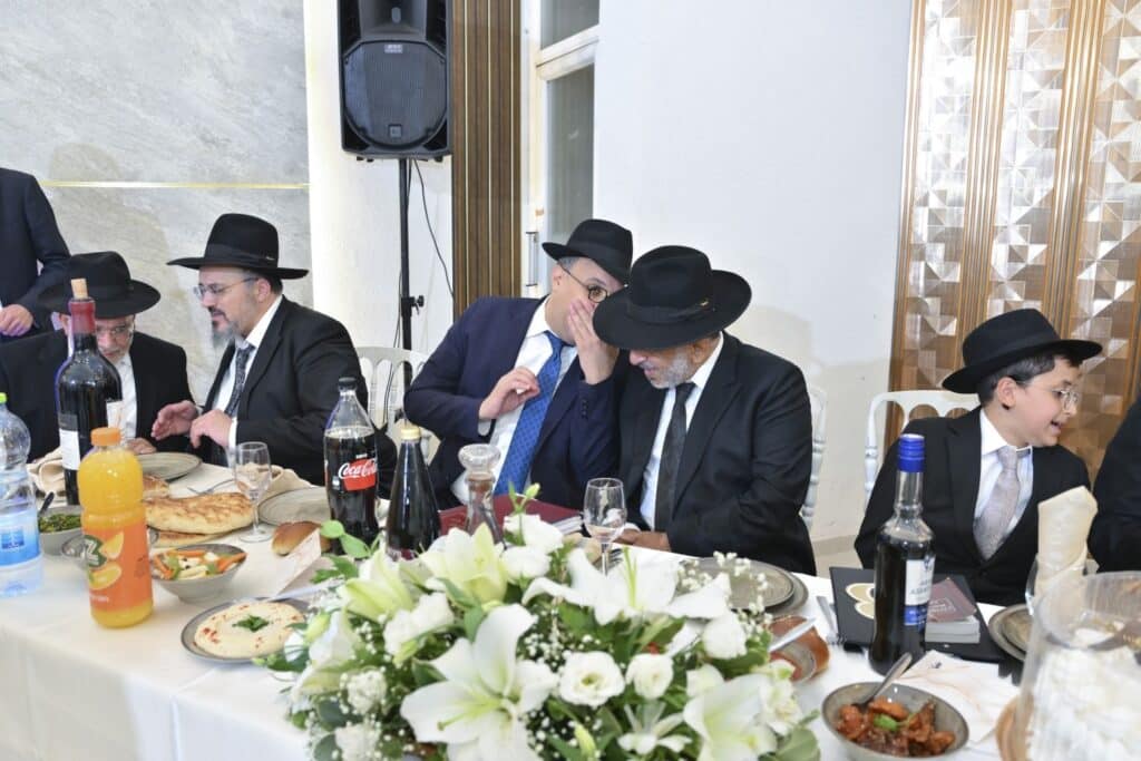 רבנים ואישי ציבור השתתפו בבר מצוה לבנו של הגר"ע צדוק