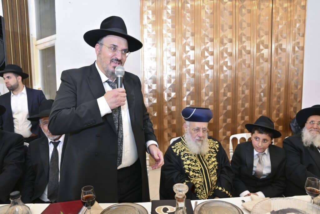 רבנים ואישי ציבור השתתפו בבר מצוה לבנו של הגר"ע צדוק