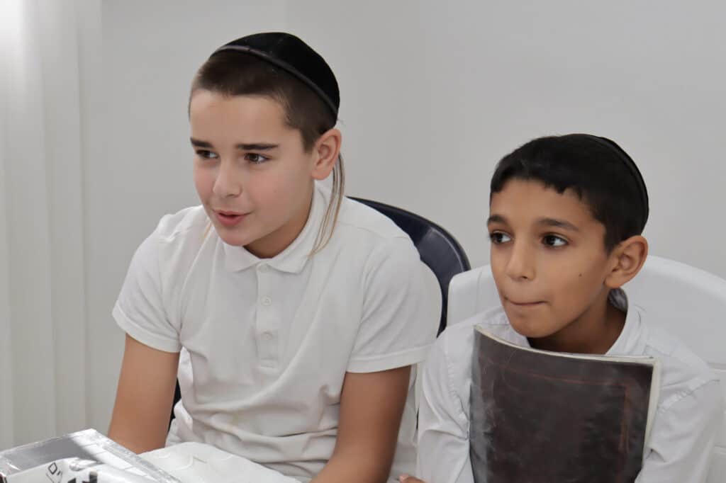 התלמידים מאחיסמך עלו להבחן אצל חבר המועצת הגר”א סלים