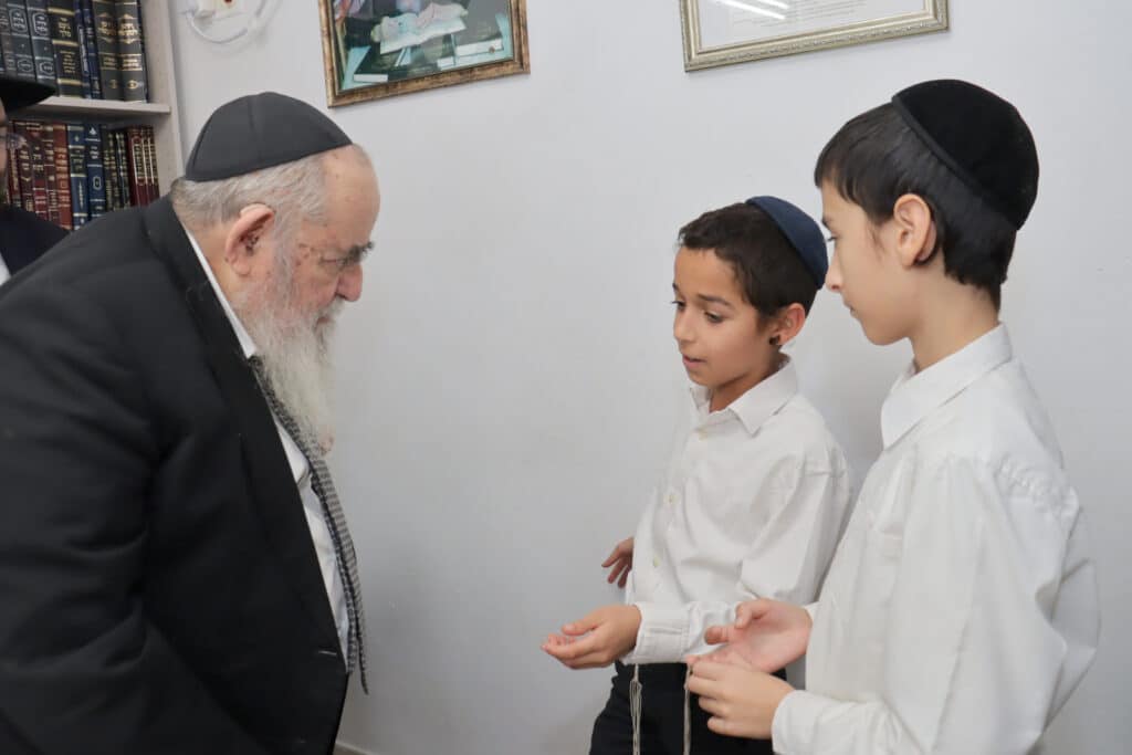 התלמידים מאחיסמך עלו להבחן אצל חבר המועצת הגר”א סלים