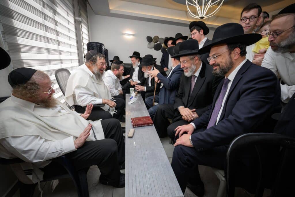 הגרש"ב סורוצקין ישב שבעה על אימו כולם עלו לנחם