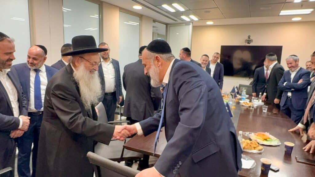 הגר"מ מאיה הגיע לישיבת סיעת ש"ס כדי לתמוך בדרעי