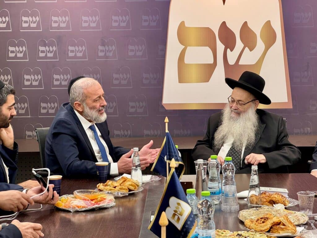 הגר"מ מאיה הגיע לישיבת סיעת ש"ס כדי לתמוך בדרעי