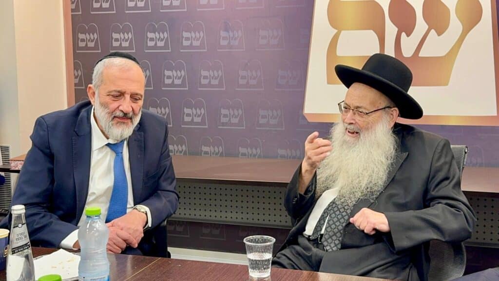 הגר"מ מאיה הגיע לישיבת סיעת ש"ס כדי לתמוך בדרעי