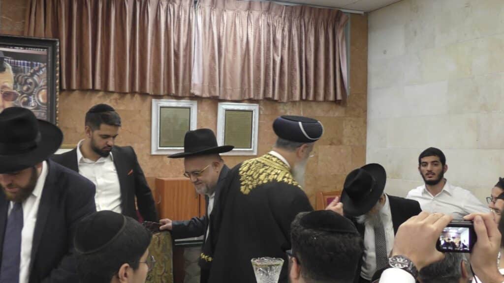 עצרת חיזוק בכסא רחמים לזכרם של הגר"ע יוסף והגר"מ לוי