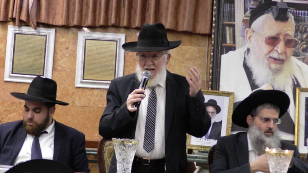 עצרת חיזוק בכסא רחמים לזכרם של הגר"ע יוסף והגר"מ לוי