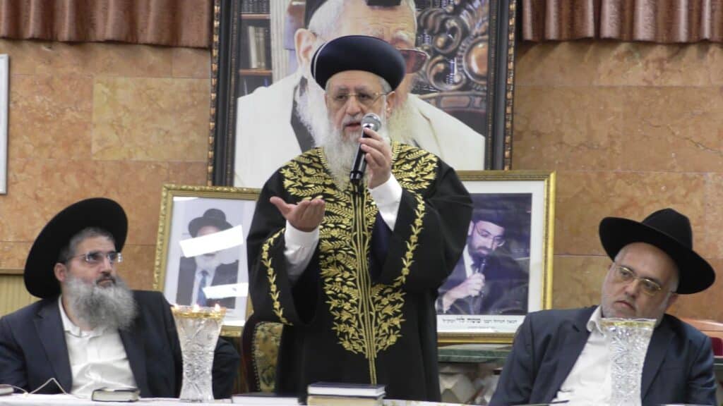 עצרת חיזוק בכסא רחמים לזכרם של הגר"ע יוסף והגר"מ לוי