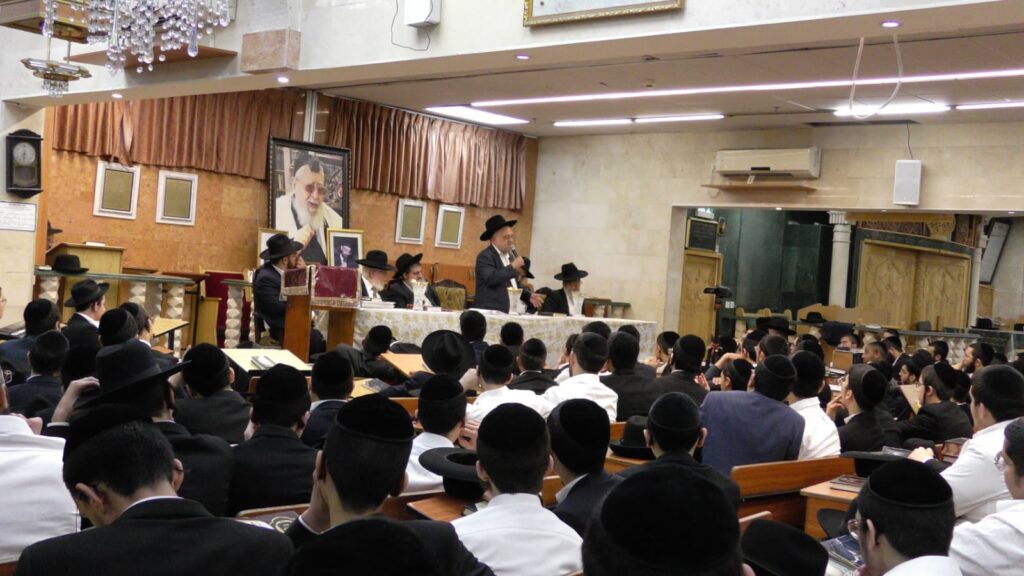 עצרת חיזוק בכסא רחמים לזכרם של הגר"ע יוסף והגר"מ לוי