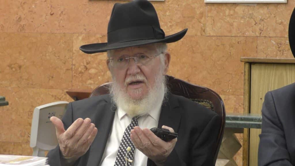 עצרת חיזוק בכסא רחמים לזכרם של הגר"ע יוסף והגר"מ לוי