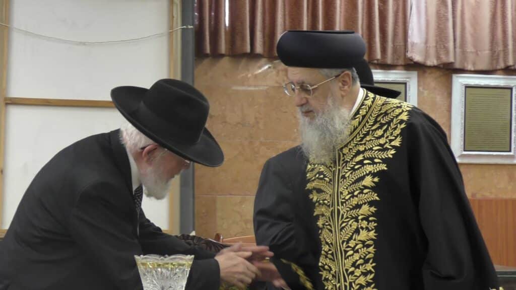 עצרת חיזוק בכסא רחמים לזכרם של הגר"ע יוסף והגר"מ לוי