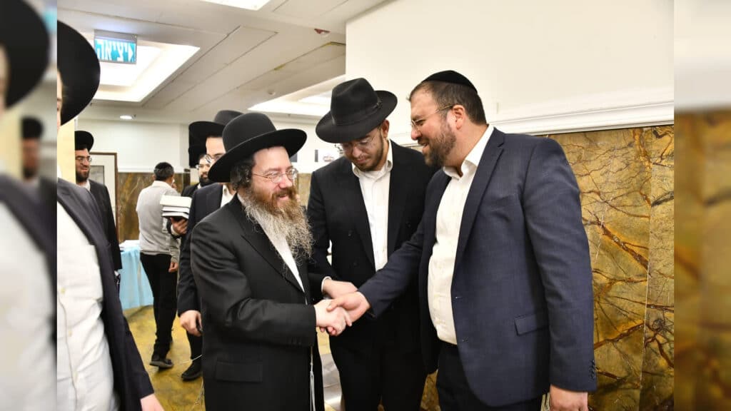 גדולי הדיינים שליט"א ומאה אלף יחידות דיור על במה אחת