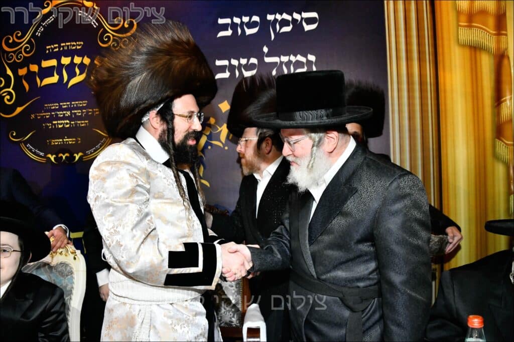 גלריה: שמחת בית מעז'יבוז' - בר המצווה לבנו של האדמו״ר