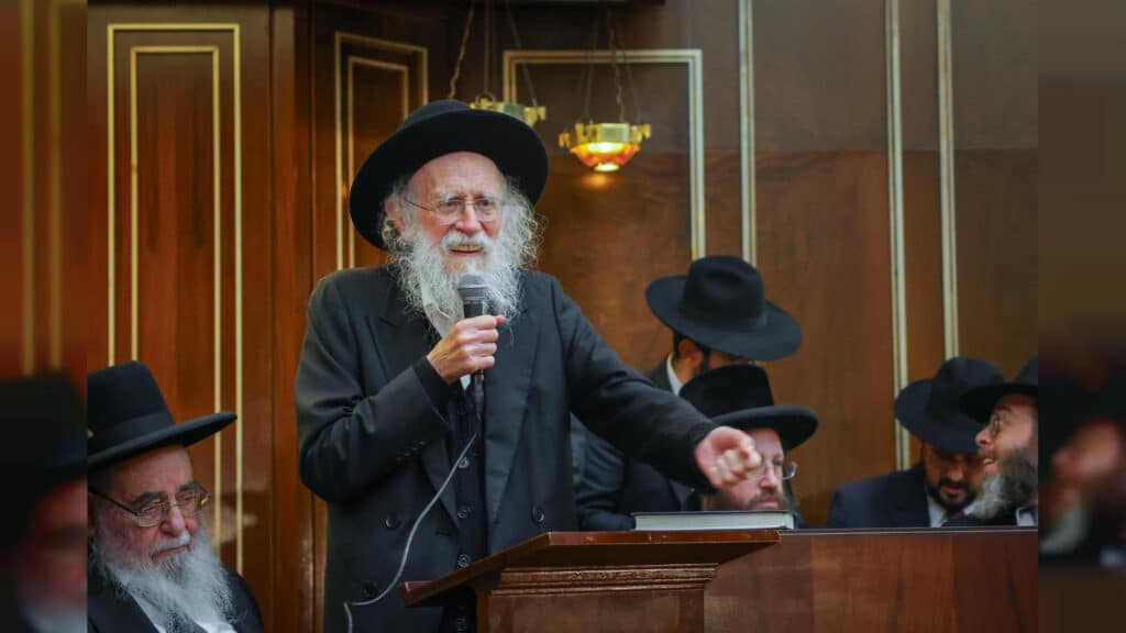 צפו בגלריה: לראשונה בהיסטוריה גדולי ישראל הגיעו לג'נבה צפו בגלריה: לראשונה בהיסטוריה גדולי ישראל הגיעו לג'נבה