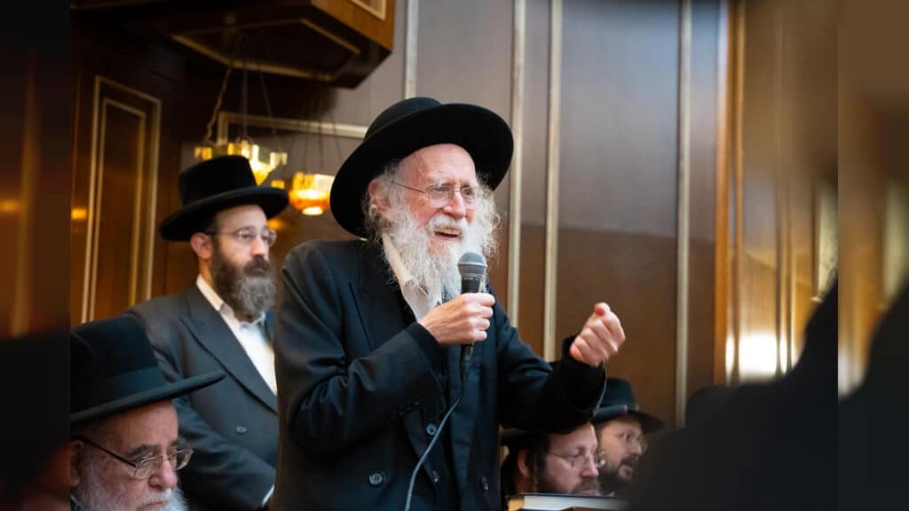 צפו בגלריה: לראשונה בהיסטוריה גדולי ישראל הגיעו לג'נבה צפו בגלריה: לראשונה בהיסטוריה גדולי ישראל הגיעו לג'נבה