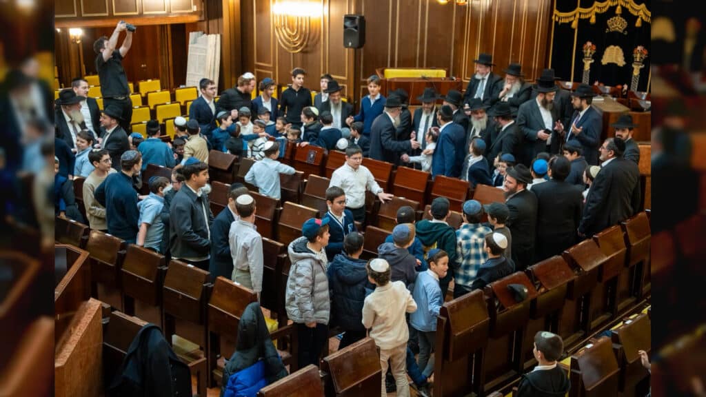 צפו בגלריה: לראשונה בהיסטוריה גדולי ישראל הגיעו לג'נבה צפו בגלריה: לראשונה בהיסטוריה גדולי ישראל הגיעו לג'נבה