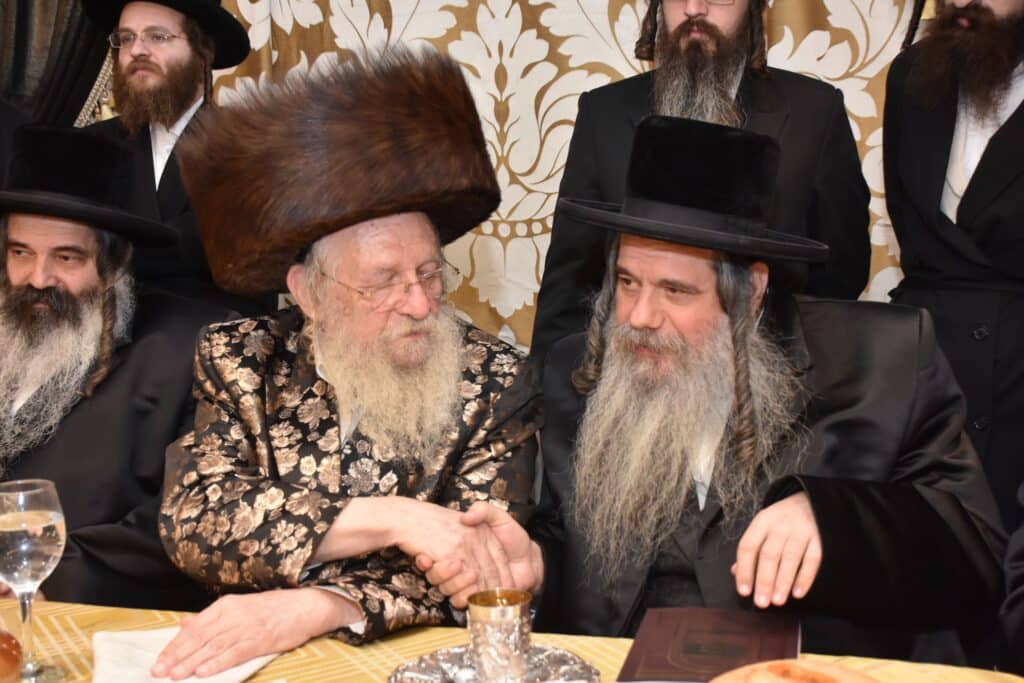 צפו בגלריה: שמחת בר מצווה לנין כ"ק אדמו"ר משאץ 