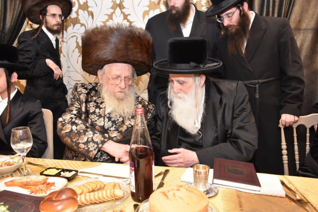 צפו בגלריה: שמחת בר מצווה לנין כ"ק אדמו"ר משאץ 