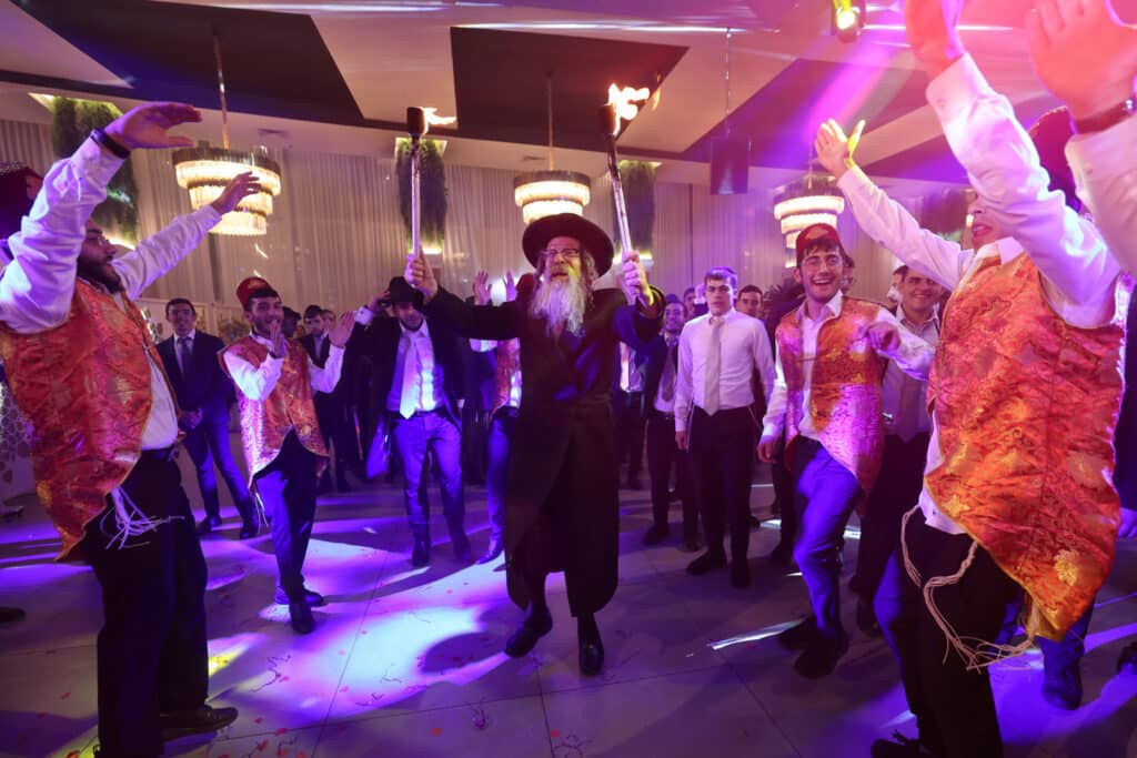 הרב שמעון דרור השיא את בנו - גדולי ישראל עלו לברך 