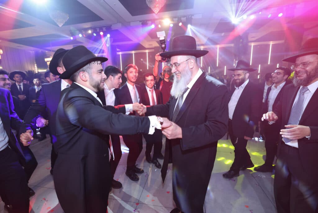 הרב שמעון דרור השיא את בנו - גדולי ישראל עלו לברך 